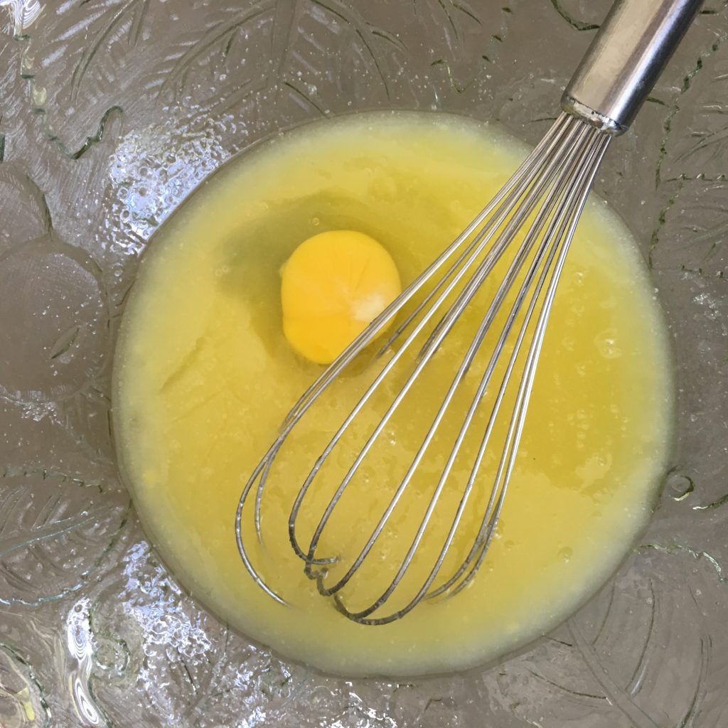 הוספת הביצים