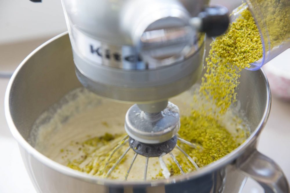 הוספת פיסטוק טחון