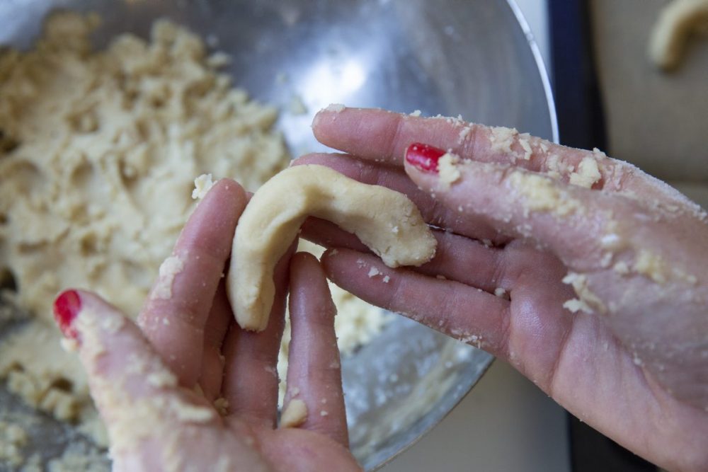 יצירת סהרונים