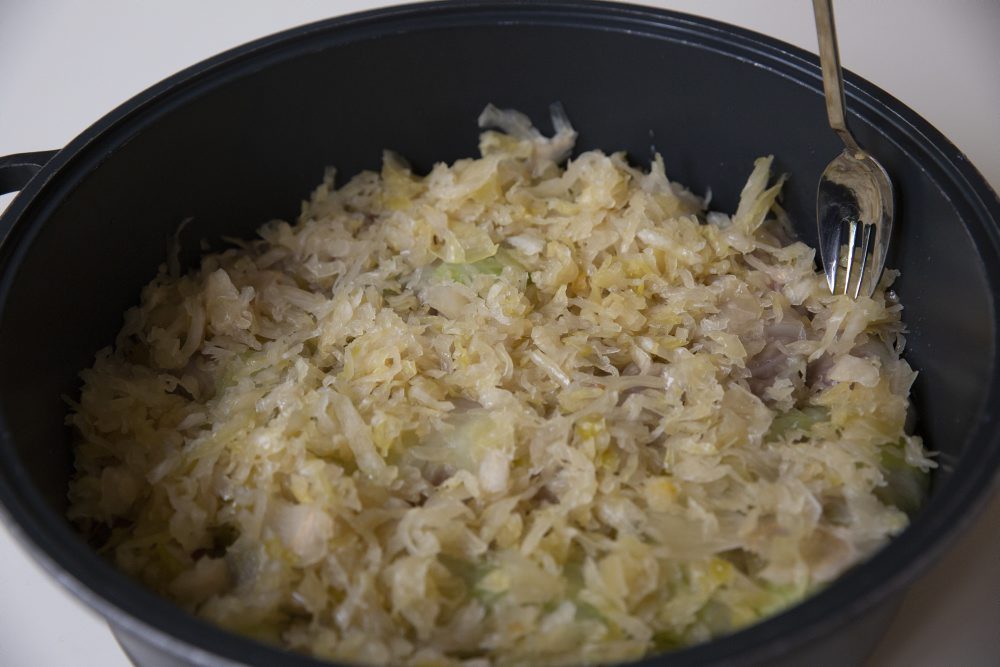 כרוב כבוש מעל